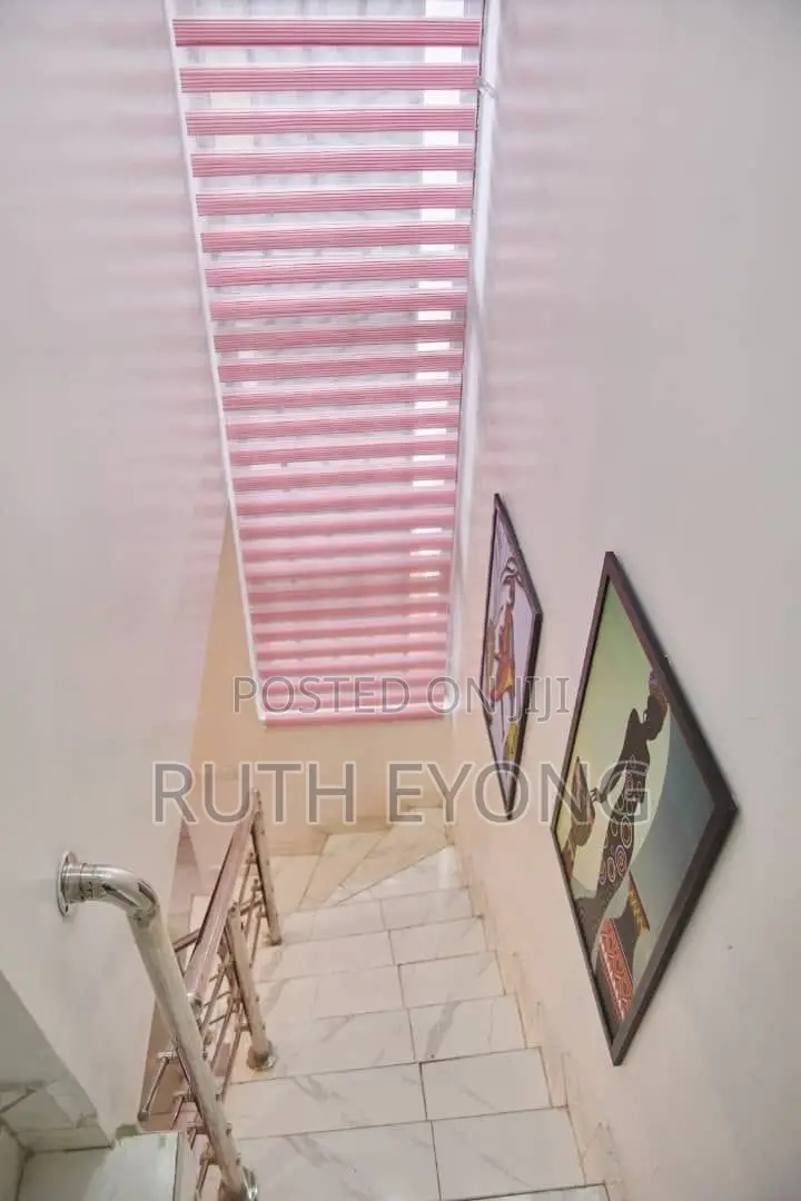 1bdrm Apartment in Lekki Phase 1, By for rent in Lekki Phase 1