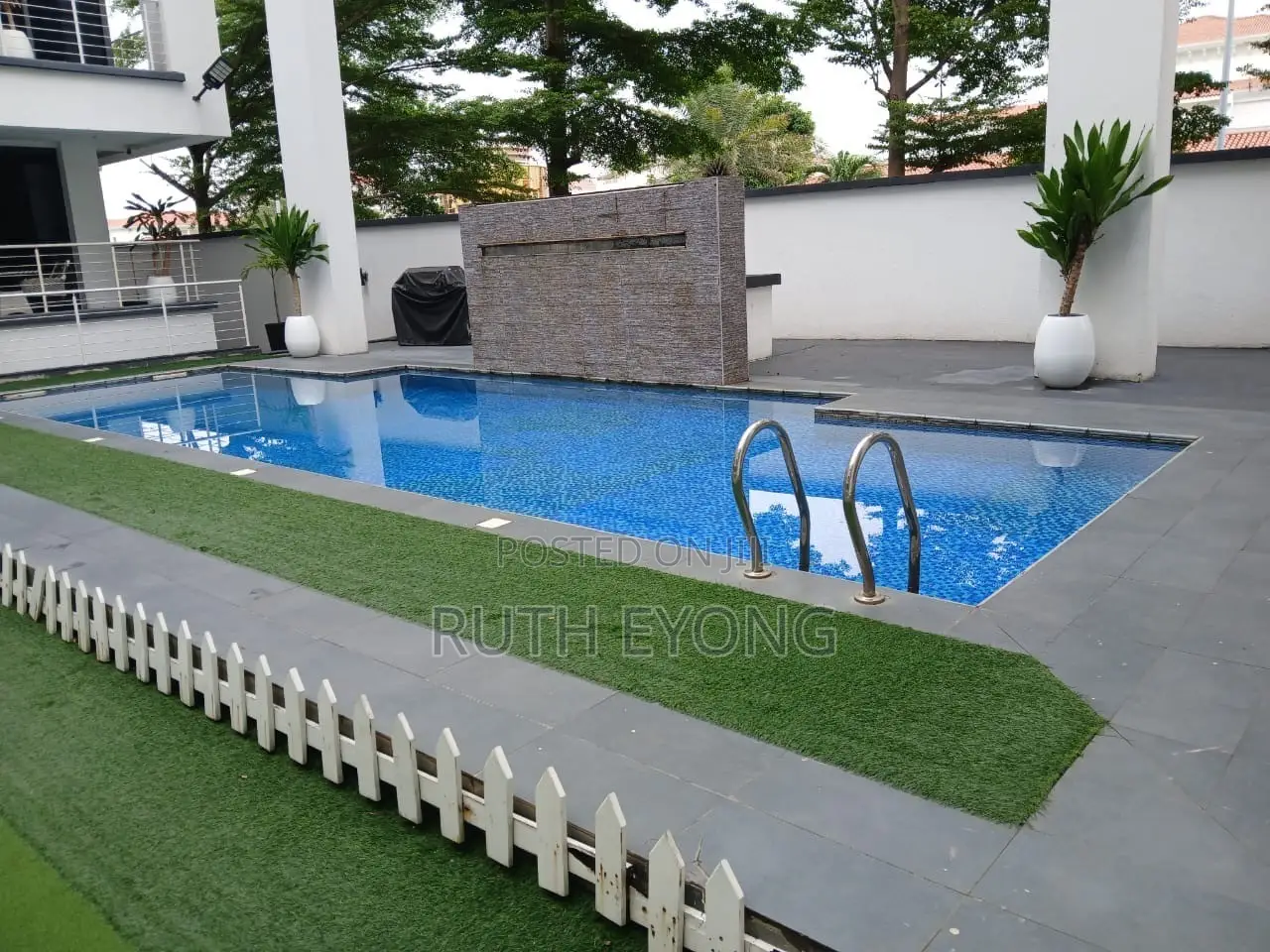 Furnished 3bdrm Apartment in Banana Island. for rent in Banana Island