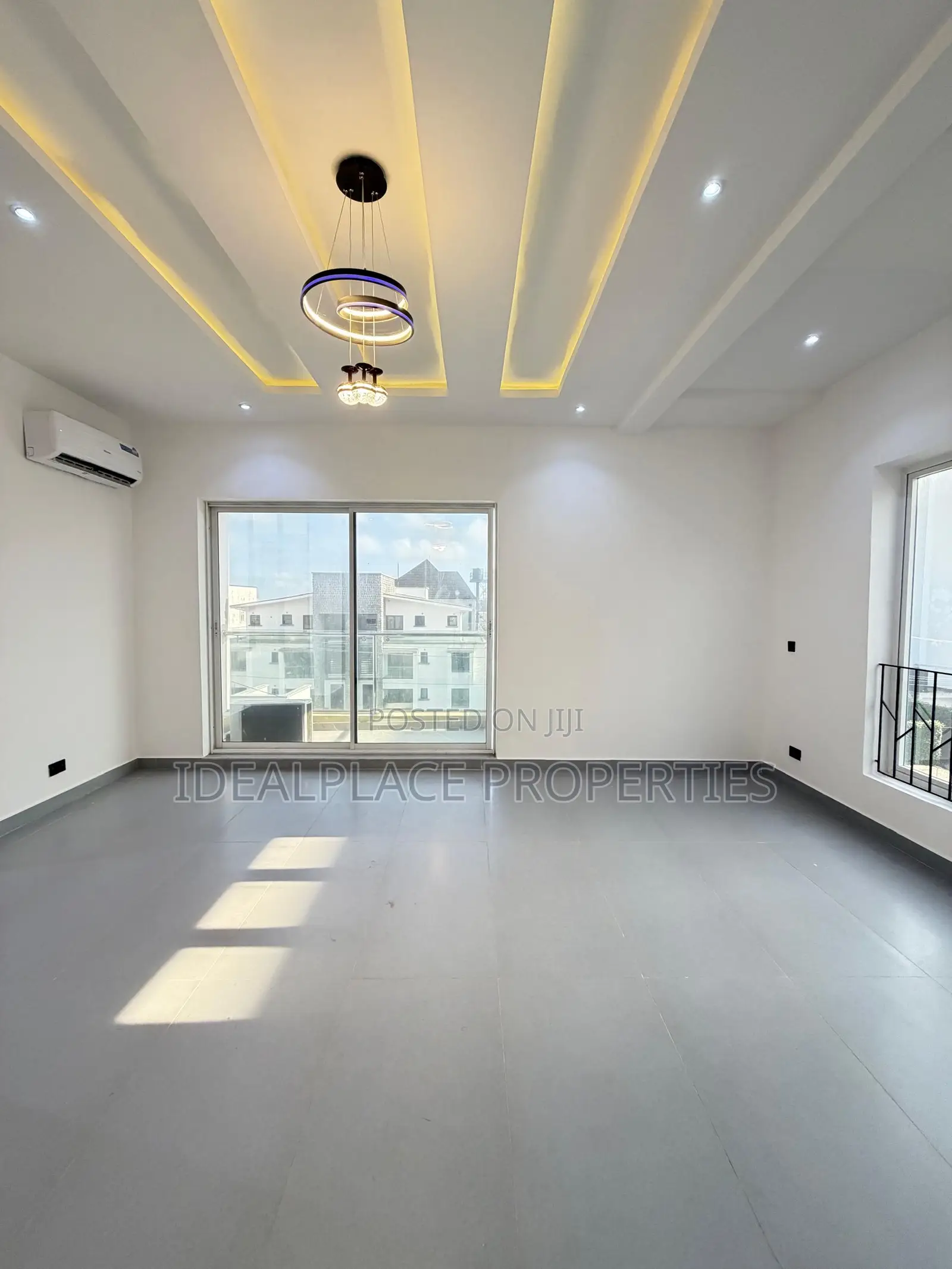 2bdrm Apartment in Lekki Phase 1 for sale in Lekki Phase 1