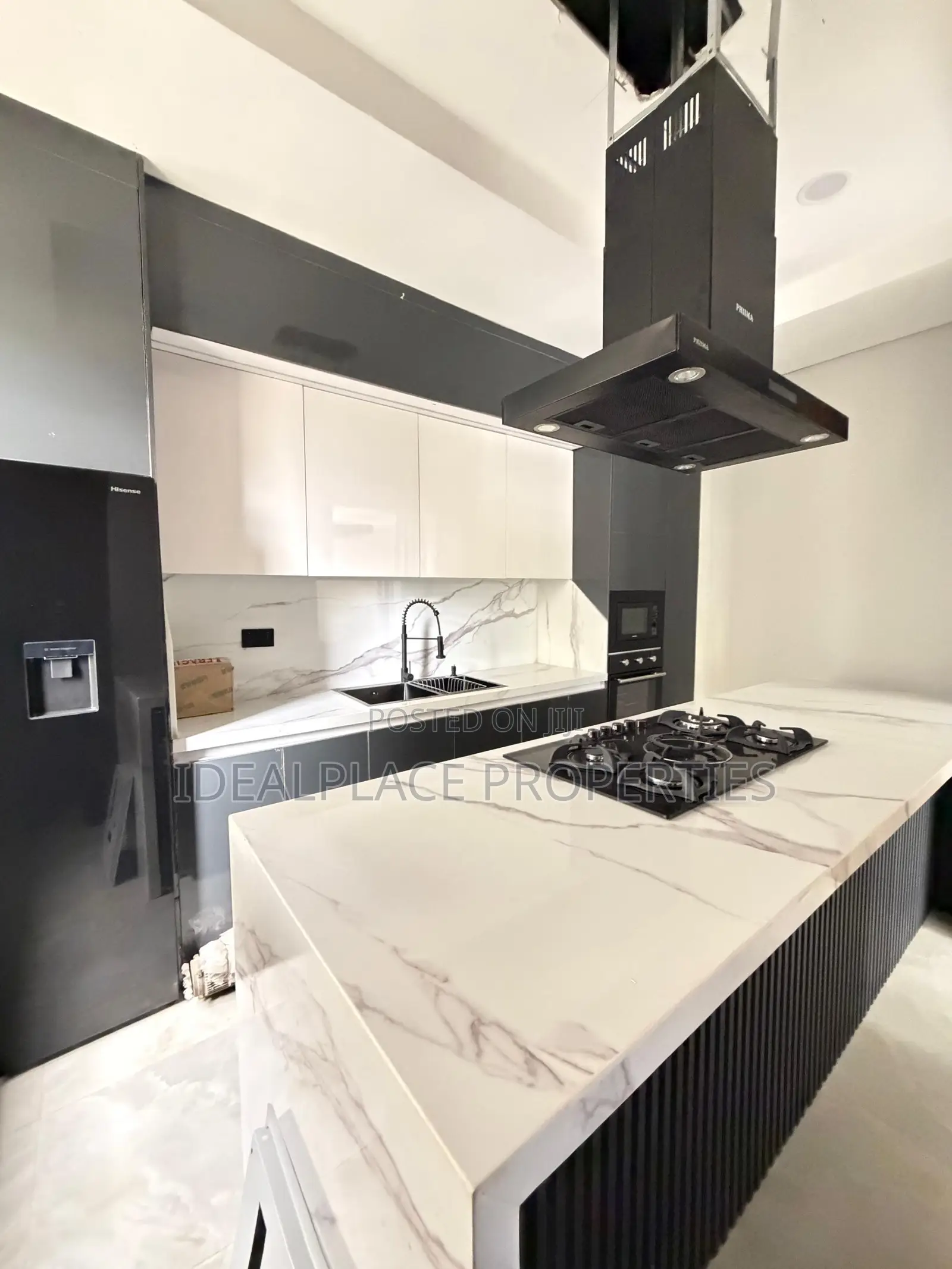 4bdrm Townhouse/Terrace in Lekki for sale in Lekki