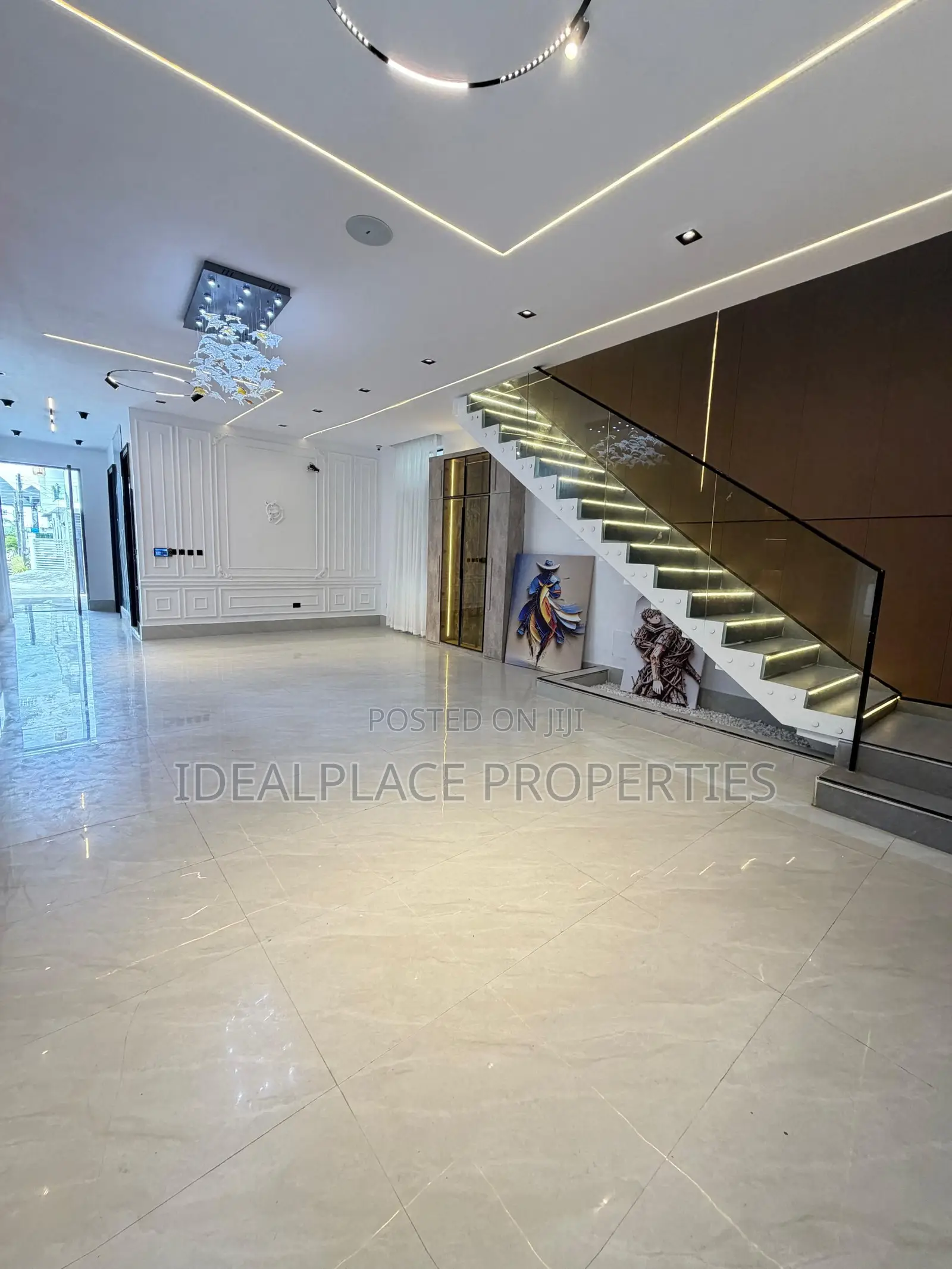 5bdrm Duplex in Lekki for sale in Lekki
