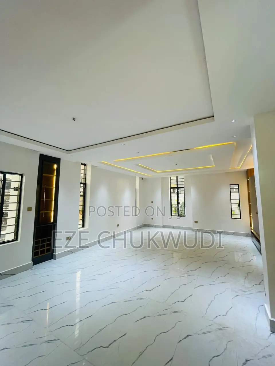 3bdrm Block of Flats in Sunrise Estate, Enugu for sale in Enugu