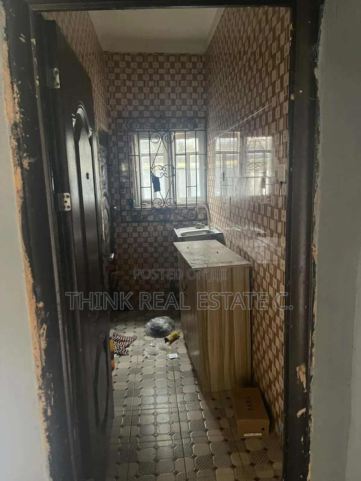 1bdrm Room & Parlour in Upper Mission, Benin City for rent in Benin City