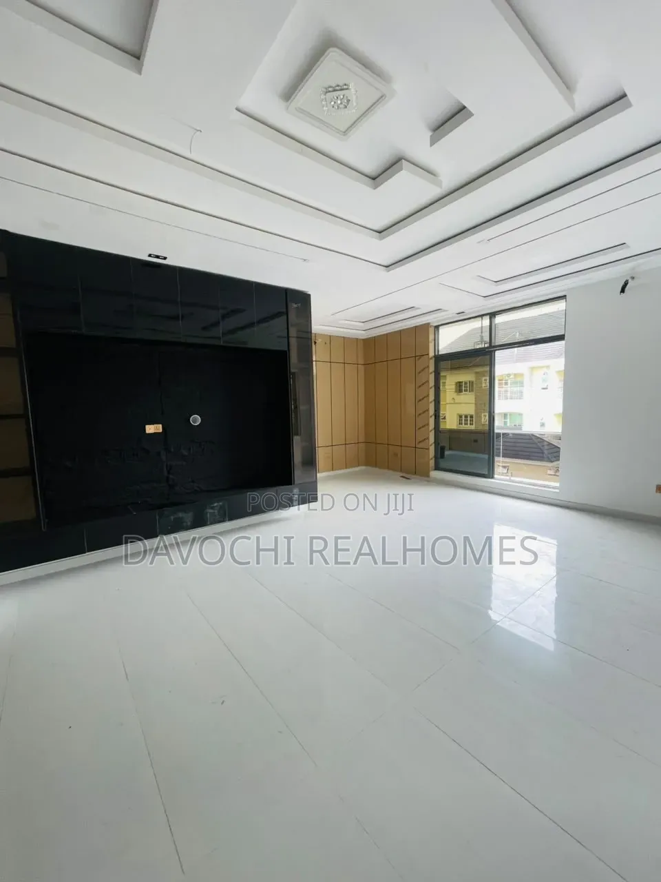 5bdrm Duplex in Sangotedo for sale in Sangotedo