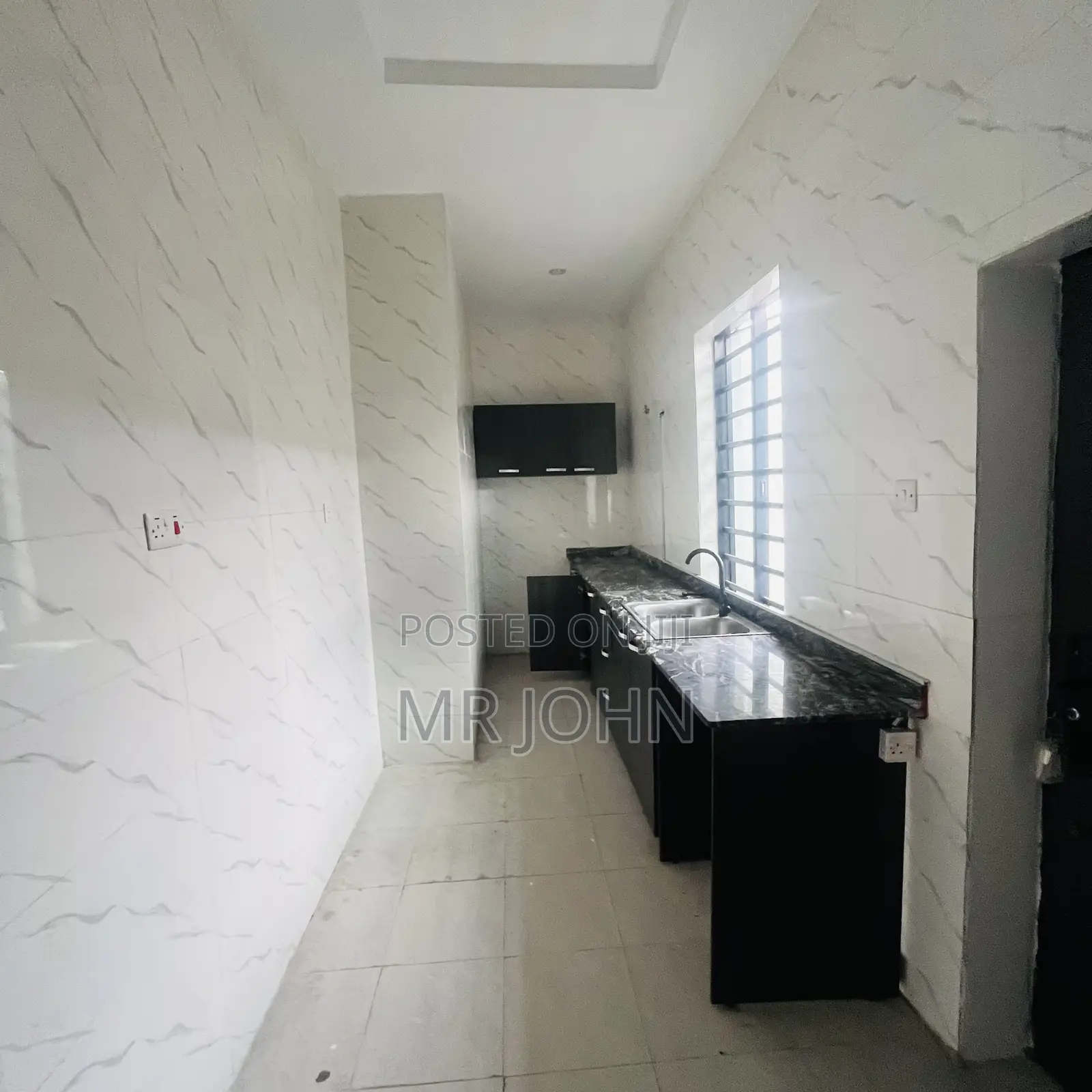 2bdrm Apartment in Ikota Villa, Lekki for rent in Lekki