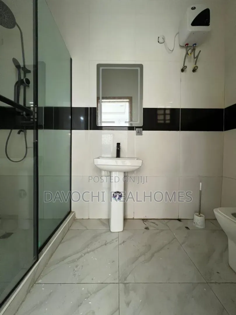 2bdrm Apartment in Ikate for rent in Ikate