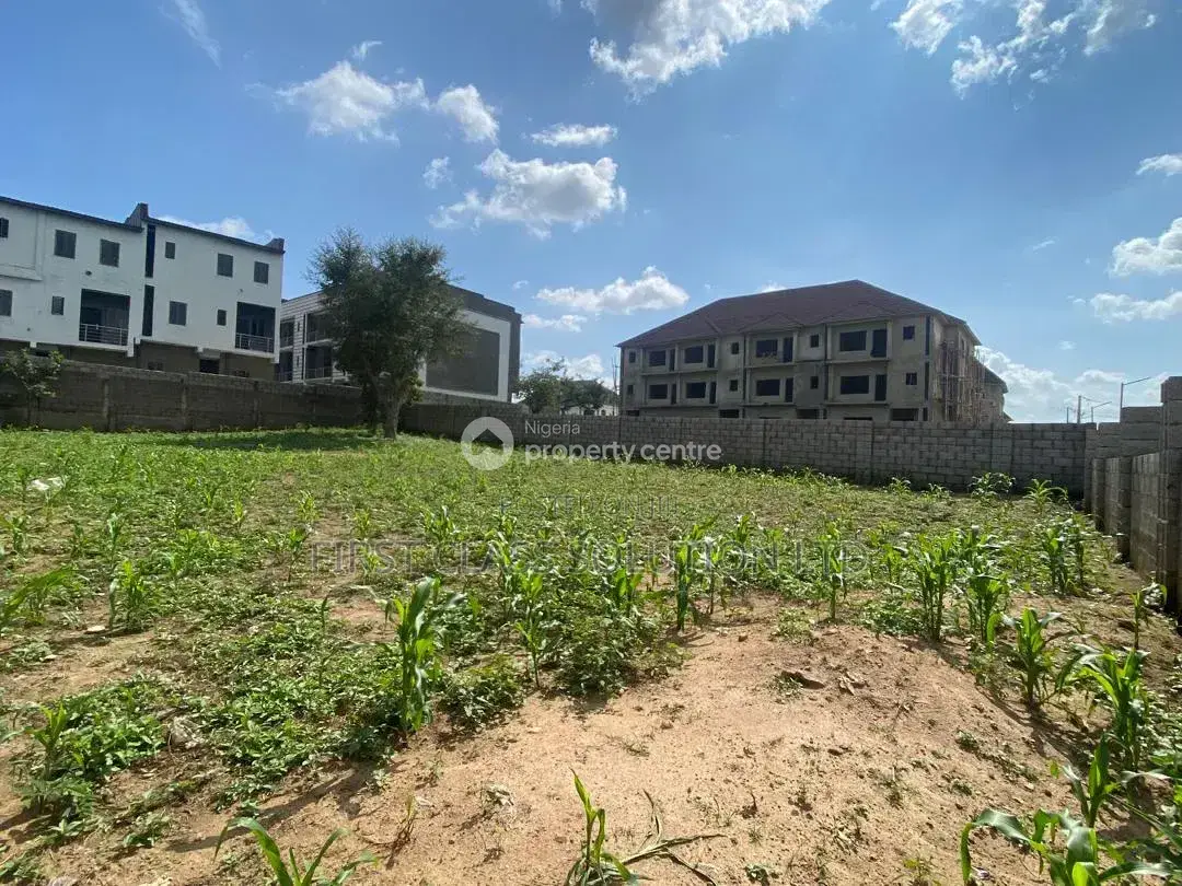 900 SQM Residential Land in Life Camp
