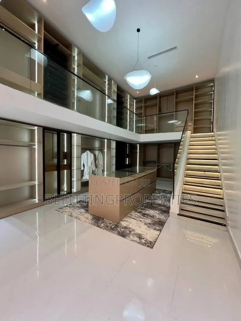 5bdrm House in Lekki for sale in Lekki