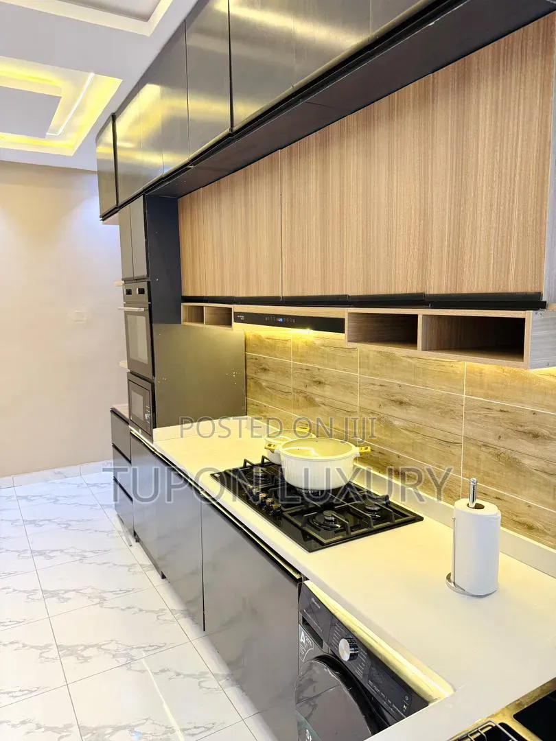 Luxury 2bedroom Apartment With Dining in Chevron