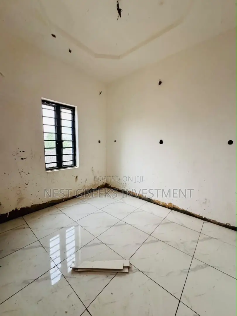 4bdrm Duplex in Berger for sale in Berger