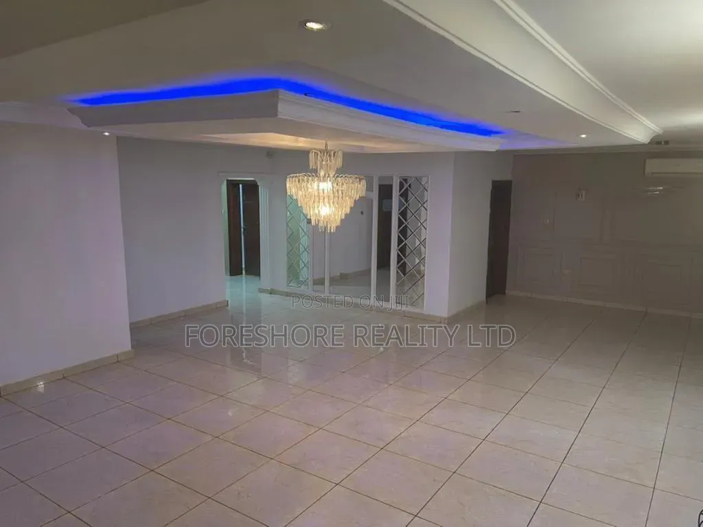 3bdrm Apartment in Onipanu for sale in Onipanu