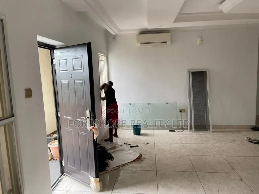 3bdrm Apartment in Onipanu for sale in Onipanu