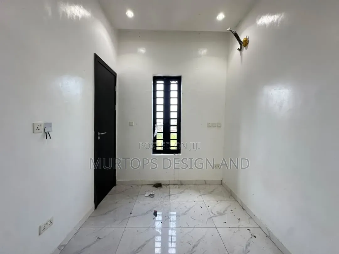 4bdrm Duplex in Lekki Phase 2 for rent in Lekki Phase 2