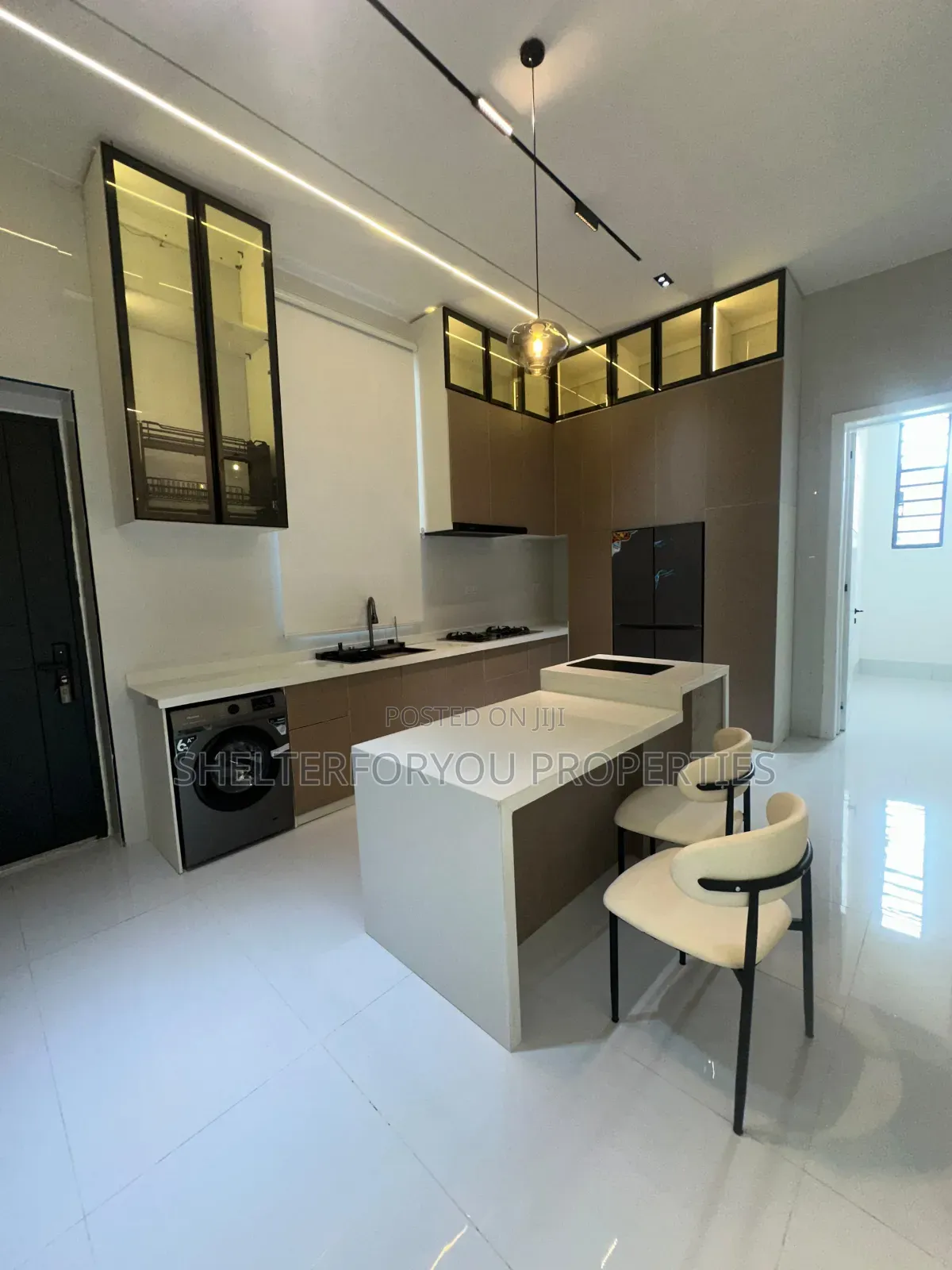 5bdrm Duplex in Lekki Expressway for sale in Lekki Expressway