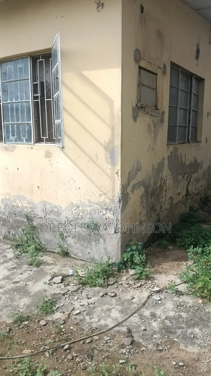 One and Half Plots of Land for Sale in Egbeda / Egbeda