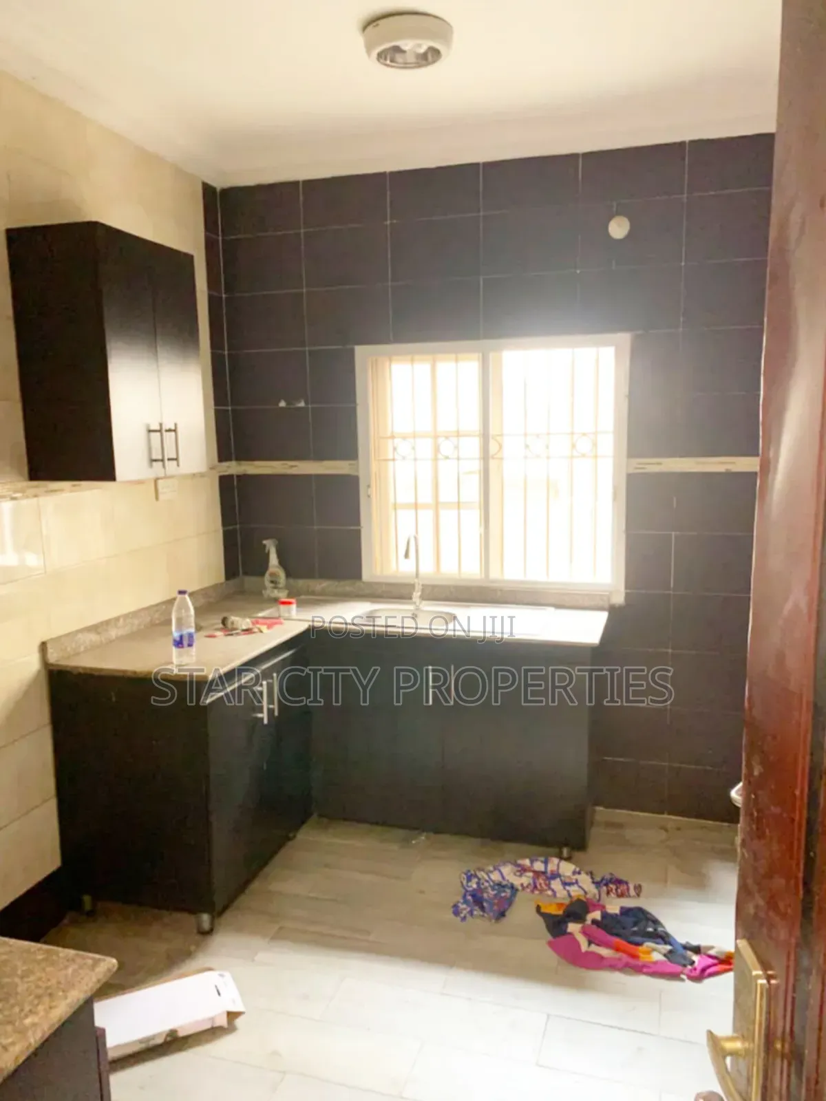 3bdrm Apartment in Phase 2 for rent in Omole Phase 2