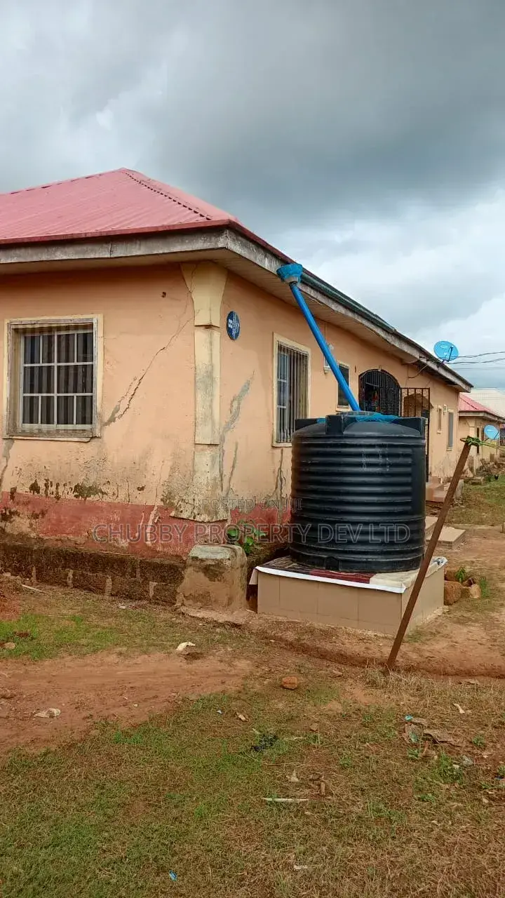 4bdrm Bungalow in Chubby Property, Umuahia for sale in Umuahia