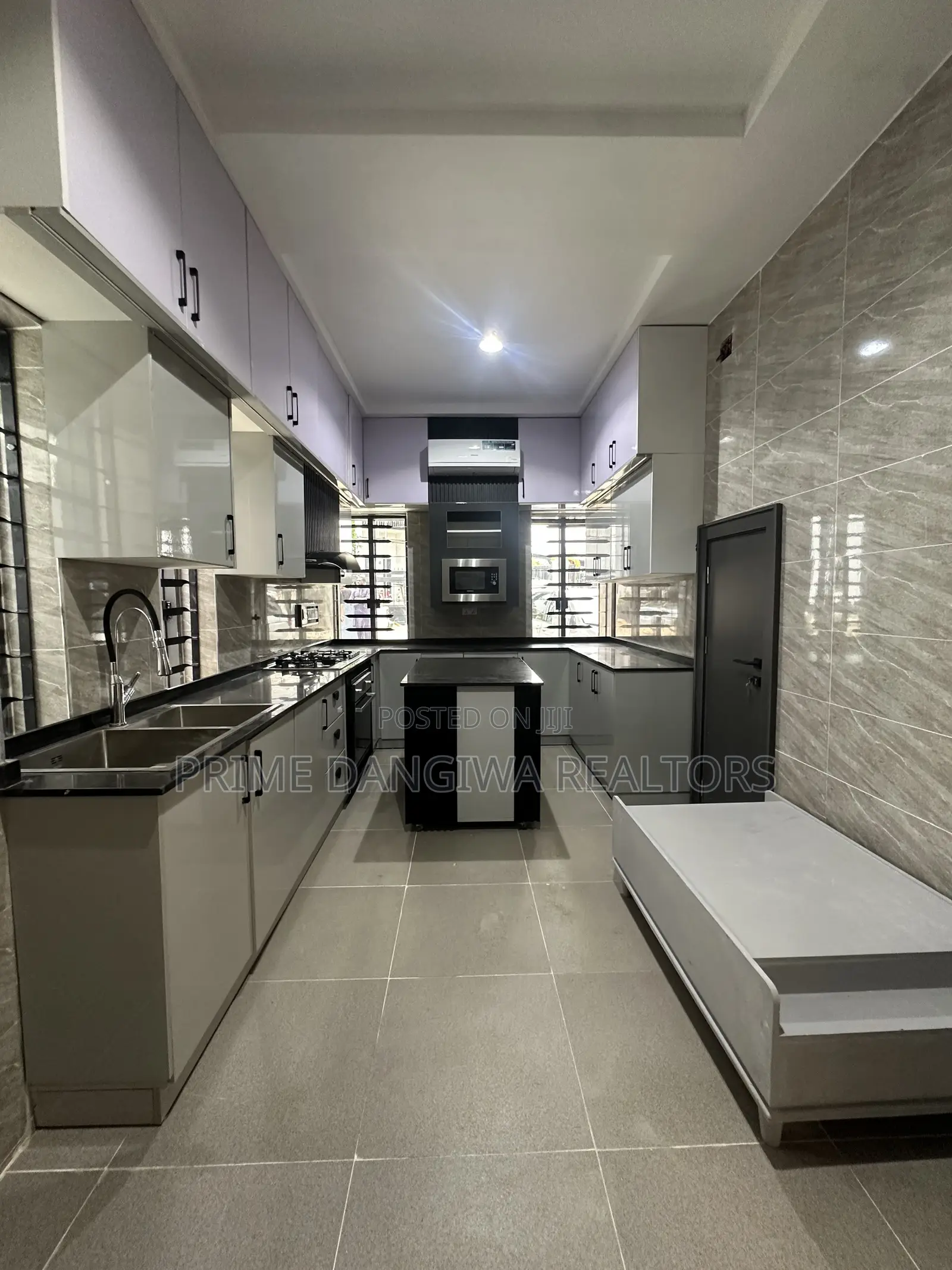 Furnished 4bdrm Duplex in Guzape District for sale in Guzape District