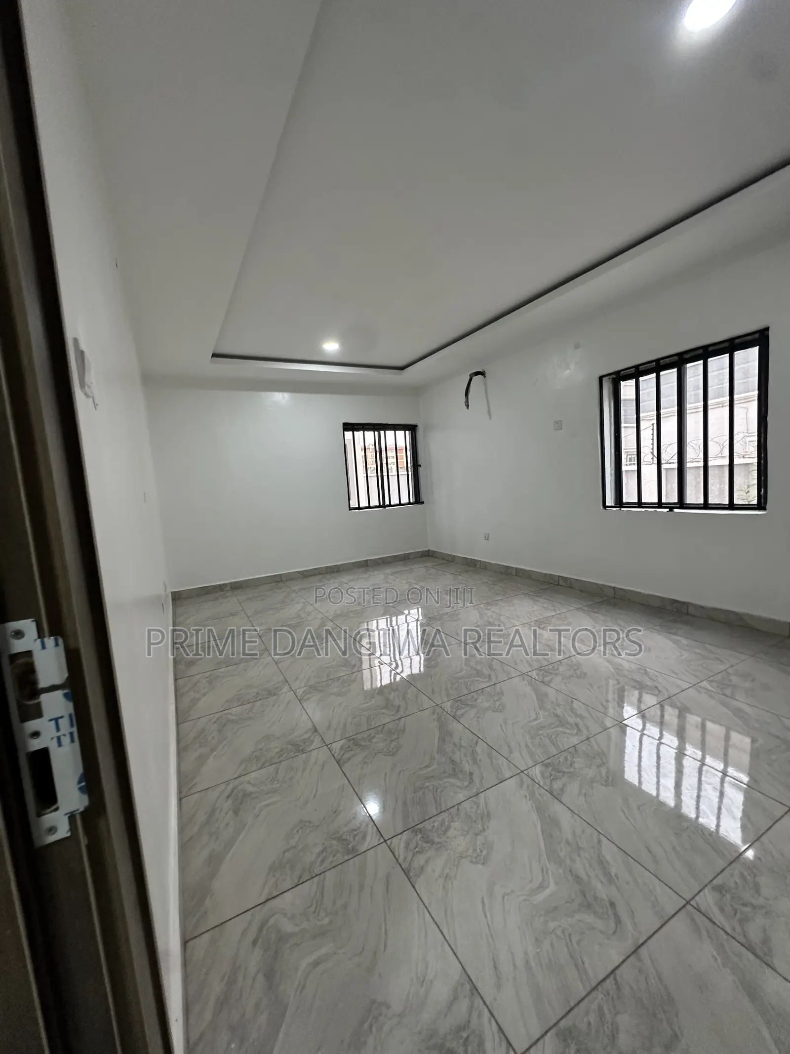 20bdrm Duplex in Area 11 for sale in Area 11