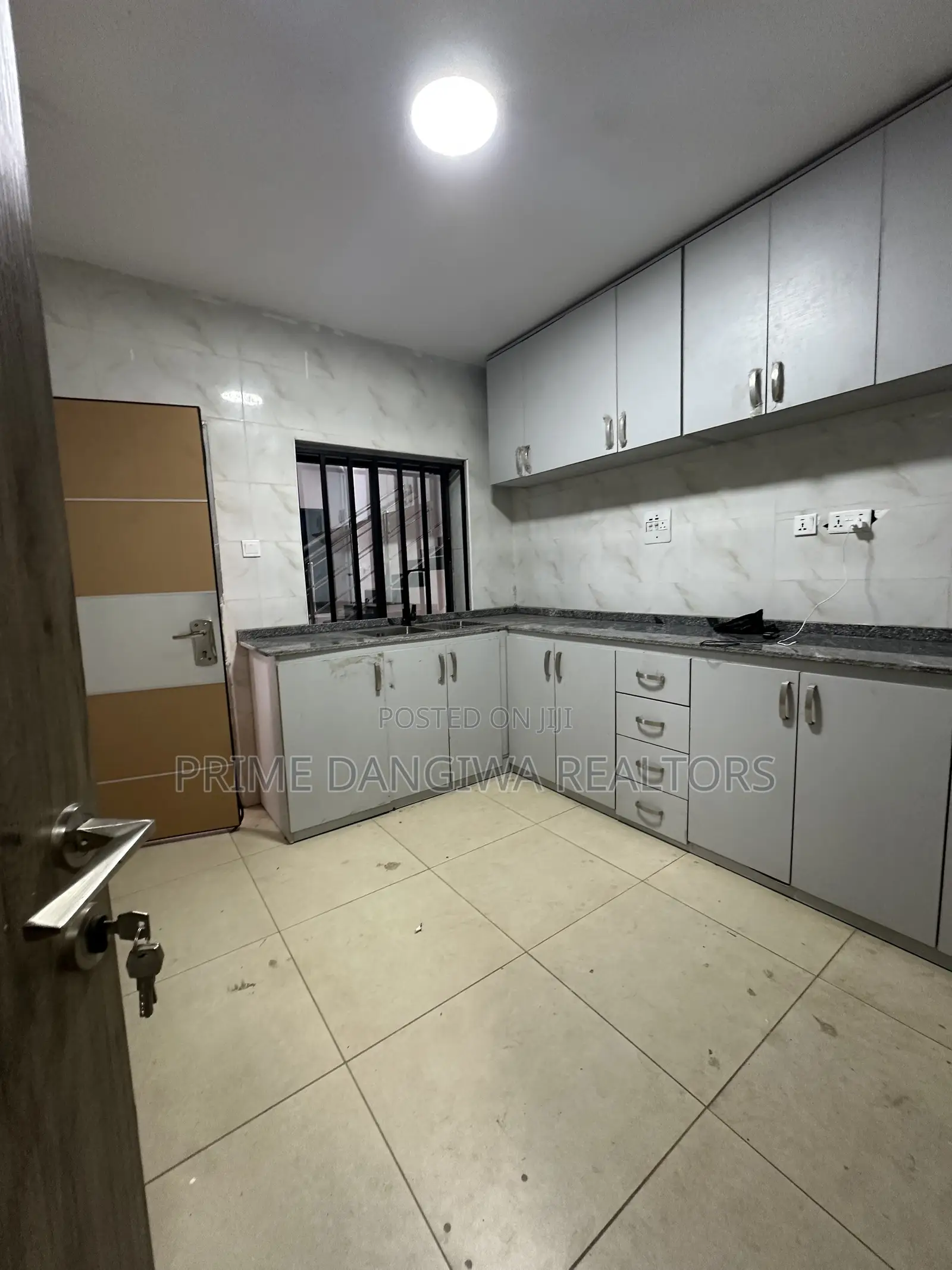 20bdrm Duplex in Area 11 for sale in Area 11