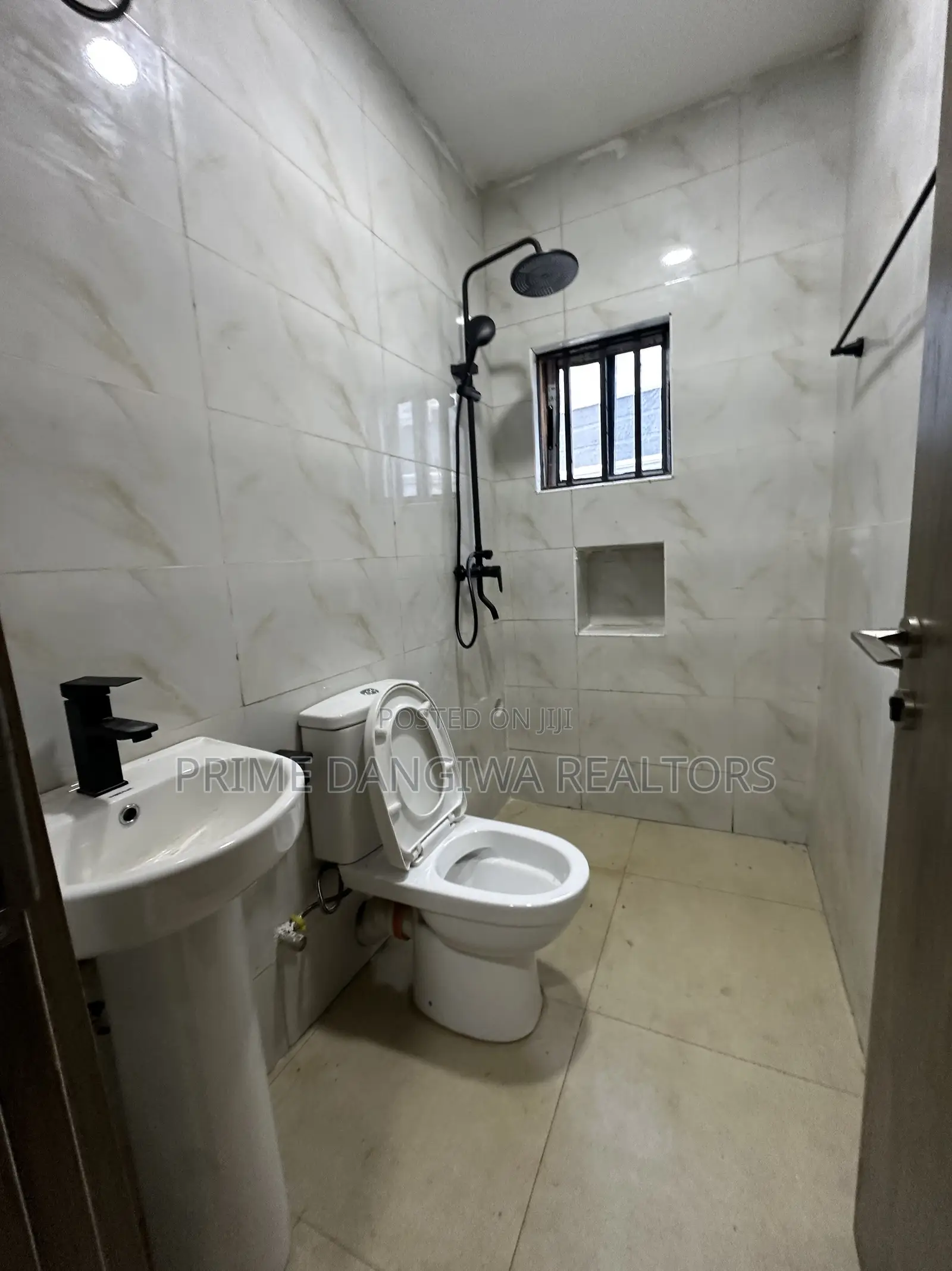 20bdrm Duplex in Area 11 for sale in Area 11