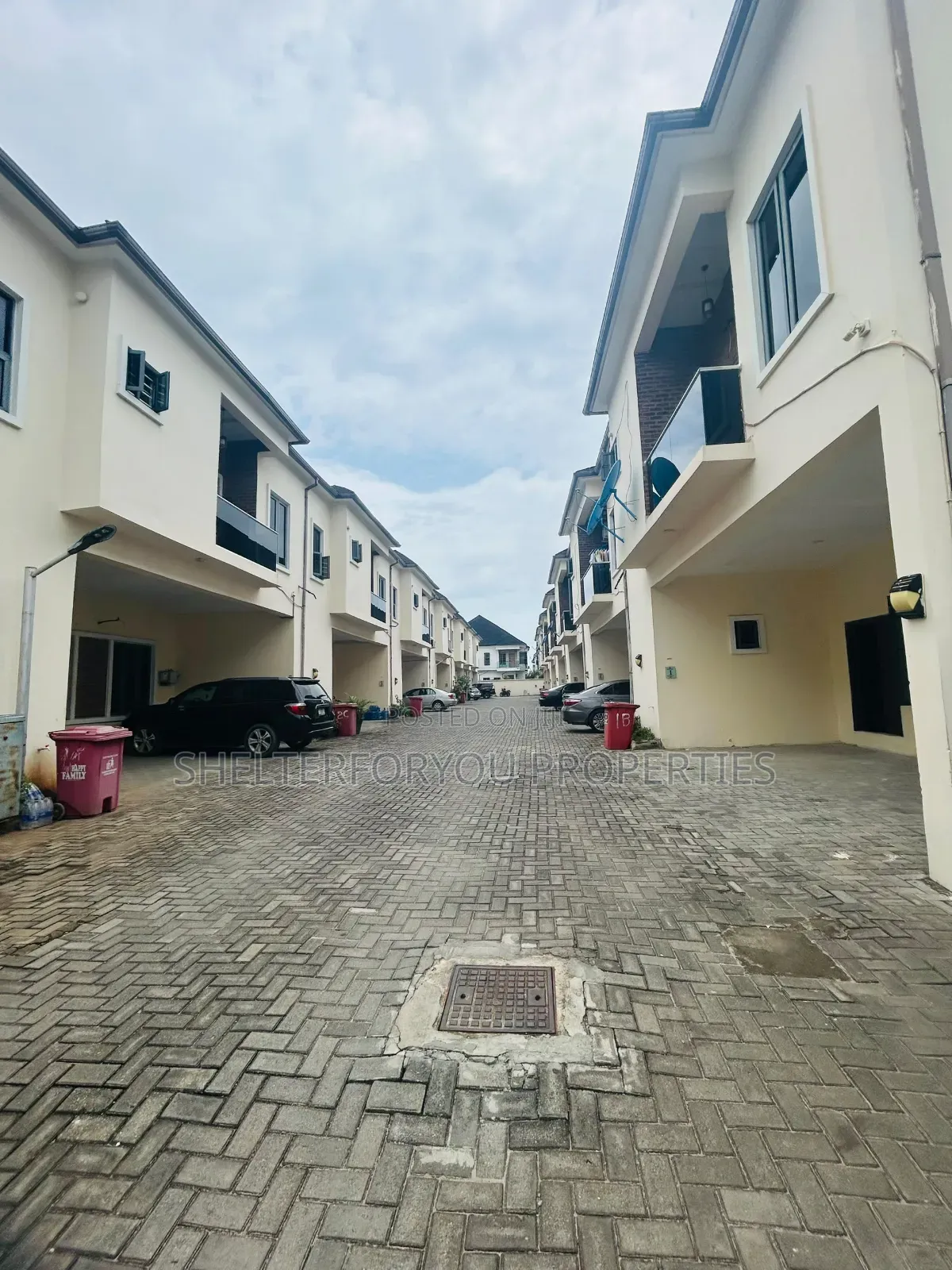 4bdrm Duplex in Lekki Expressway for rent in Lekki Expressway