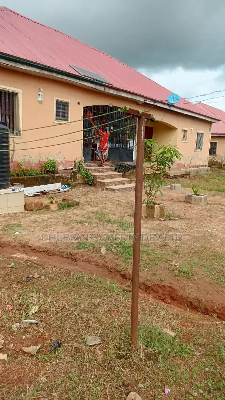 2bdrm Bungalow in Chubby Property, Umuahia for sale in Umuahia