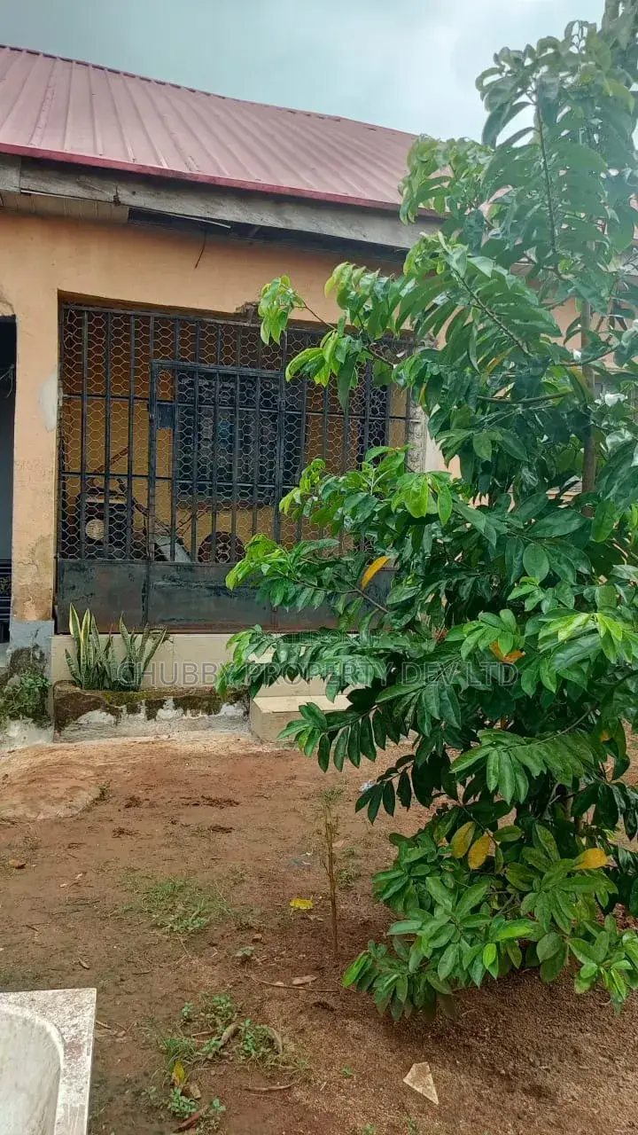 2bdrm Bungalow in Chubby Property, Umuahia for sale in Umuahia