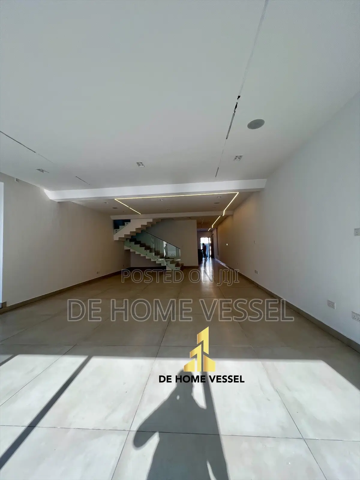 5bdrm Duplex in Lekki Phase 1 for sale in Lekki Phase 1