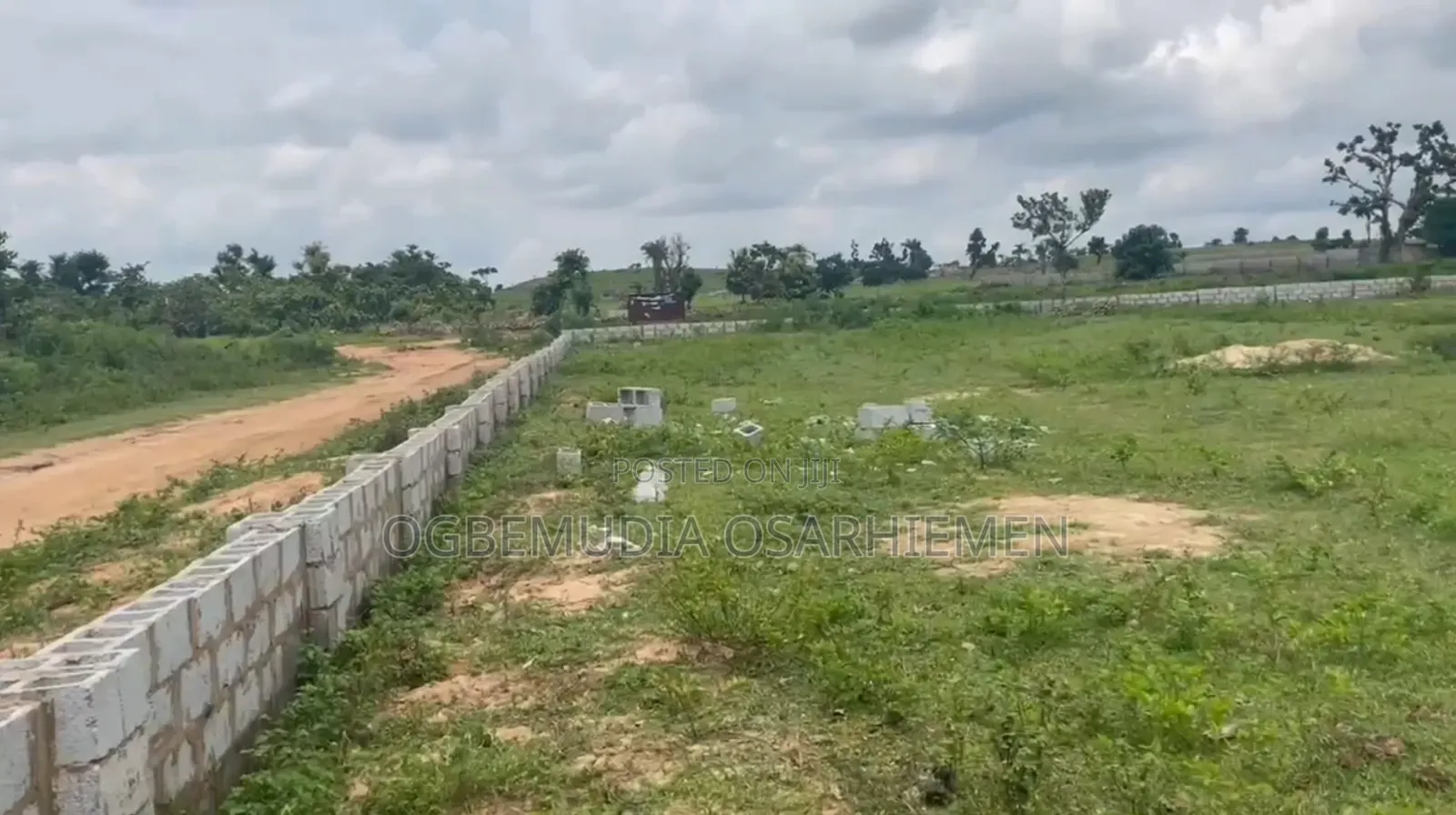 1000sqm Estate Land for 6 Units of 3 Bedroom Block of Flats With RofO in Kuje