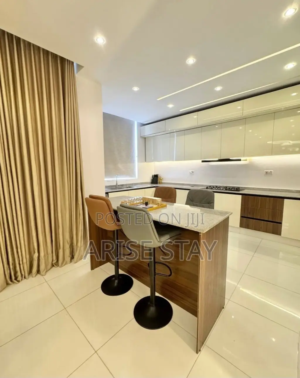 2-Bedroom Shortlet With Pool Gym | Ikate Elegushi Lekki in Ikate-Elegushi