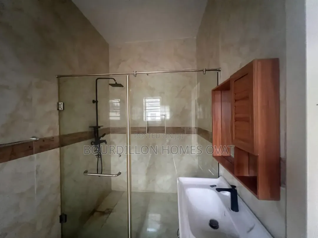 4bdrm Duplex in Orchid Lekki Lagos for rent in Lekki Expressway