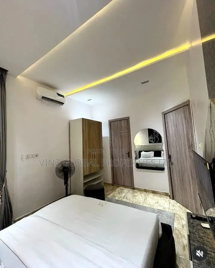 Luxury 4 Bedroom Duplex Apartment With PS5, Pool Snooker Board in Lekki