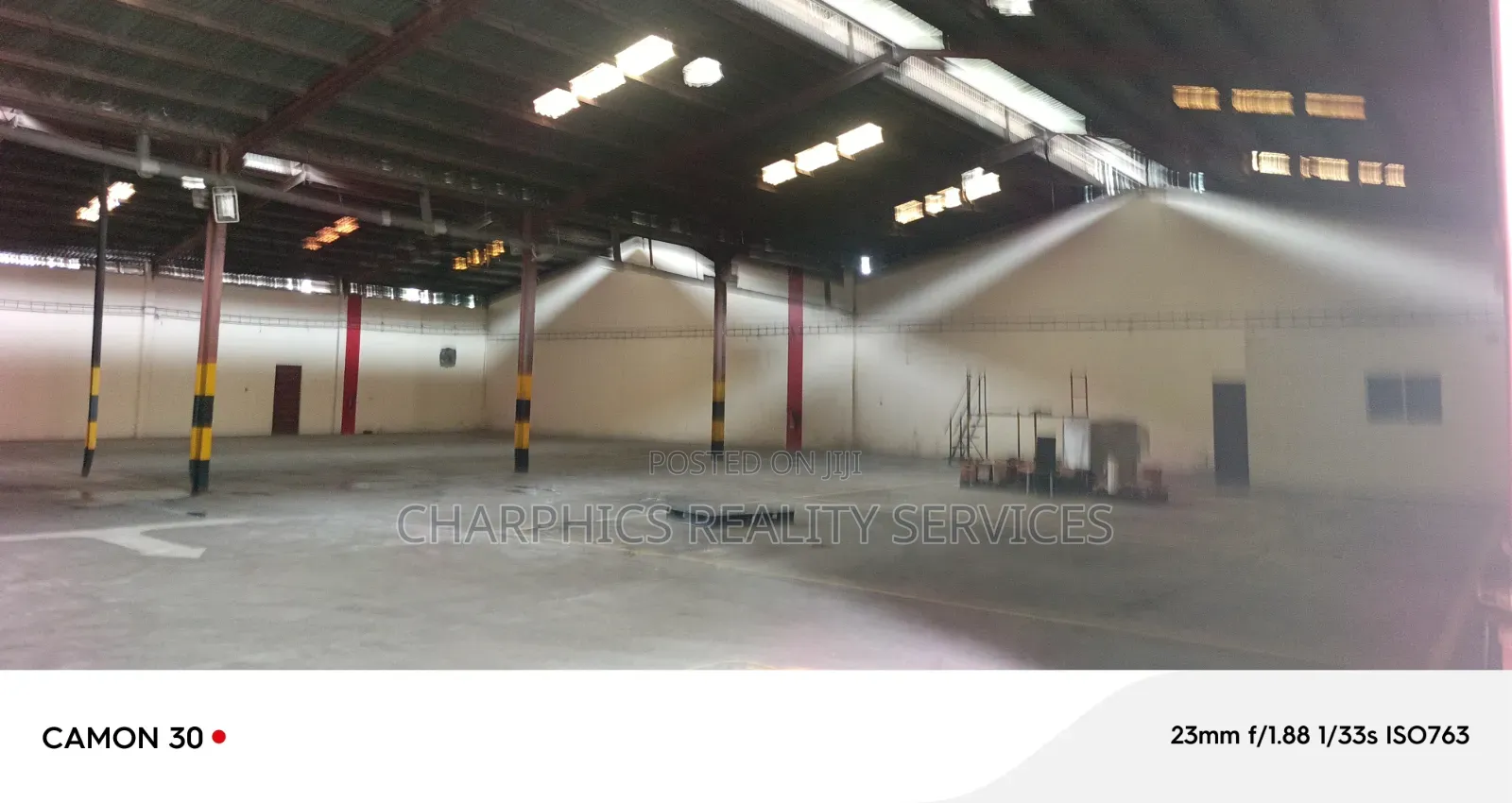 22,500sqft Warehouse Off Eric Moore Surulere in Eric Moore