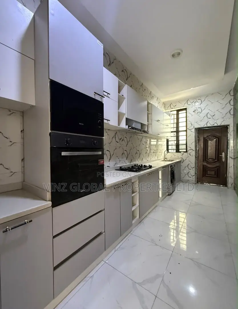 3bdrm Duplex in Lekki for rent in Lekki