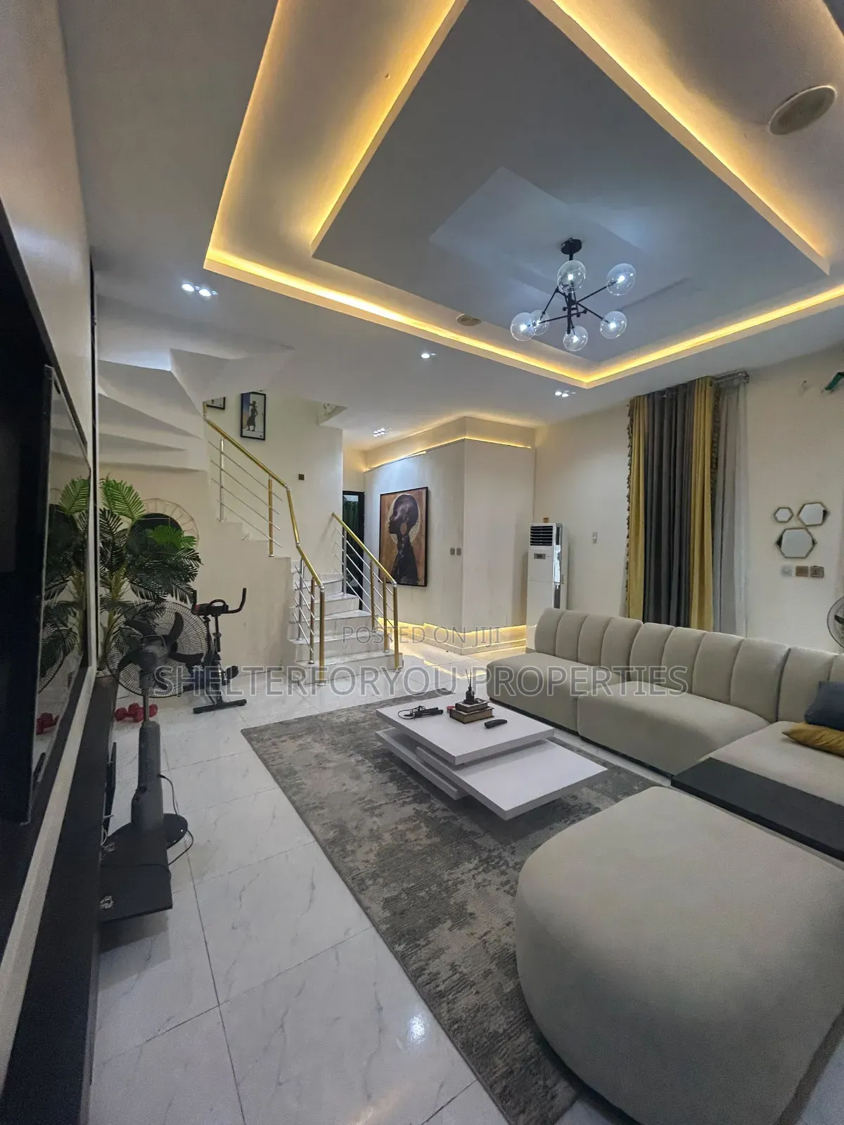 4bdrm Duplex in Lekki Expressway for sale in Lekki Expressway
