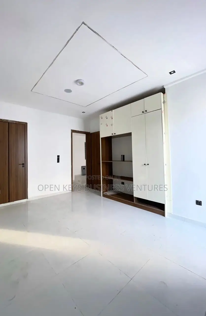 Furnished 2bdrm Apartment in Vgc, Ilaje / Lekki for rent in Ilaje / Lekki