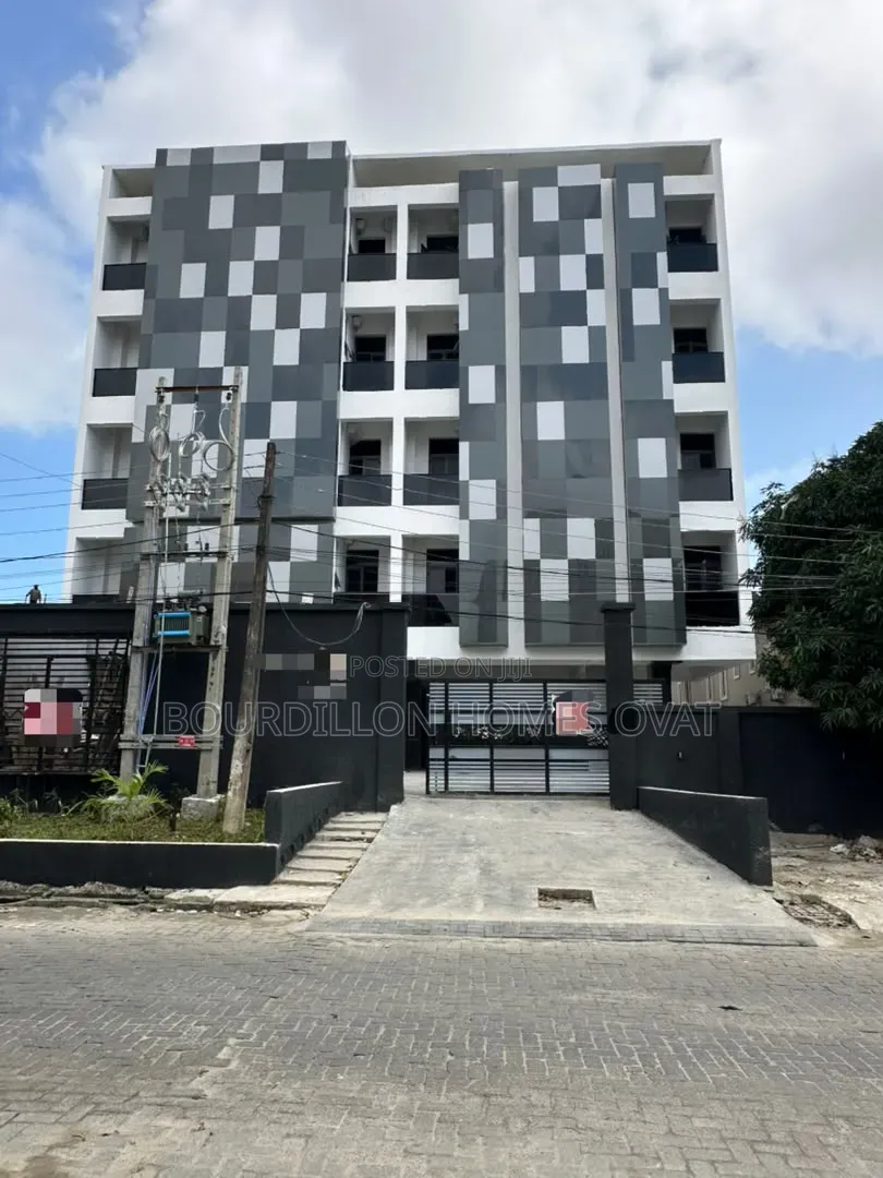 2bdrm Apartment in Lekki Phase 1 for sale in Lekki Phase 1