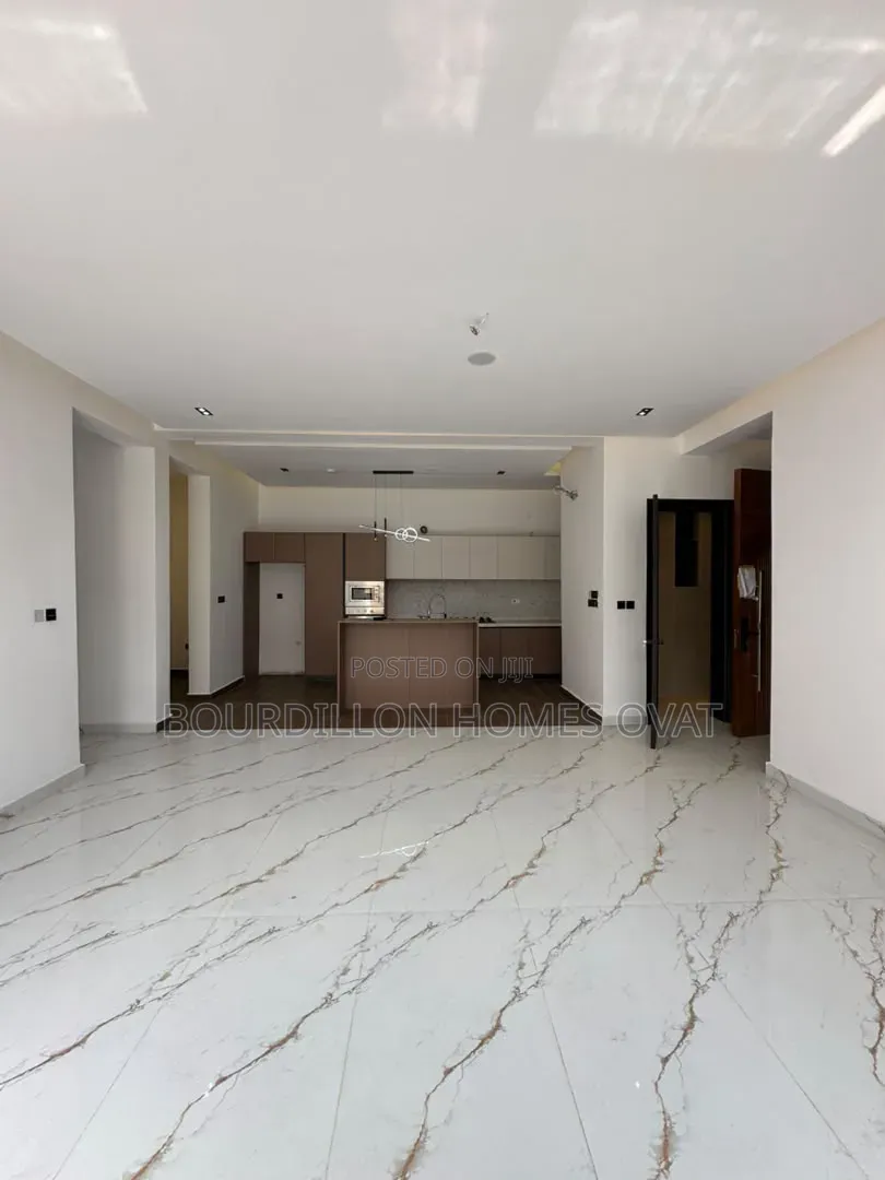 2bdrm Apartment in Lekki Phase 1 for sale in Lekki Phase 1