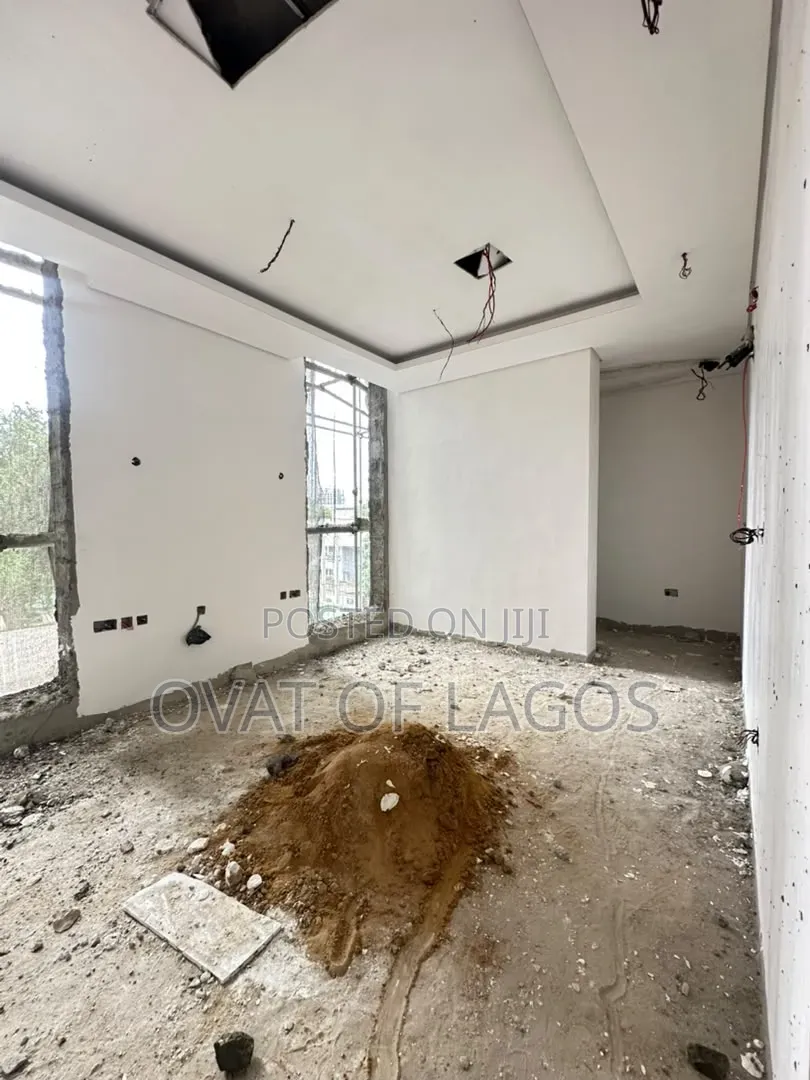 4bdrm Apartment in Old Ikoyi for sale in Old Ikoyi