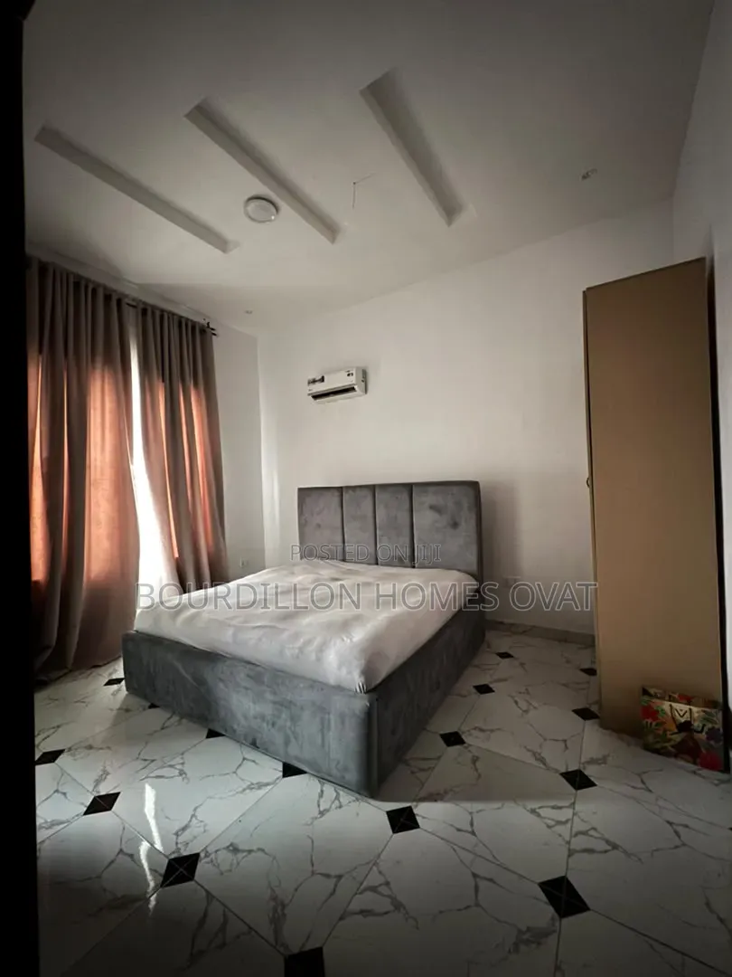 5bdrm Duplex in Orchid Lekki Lagos for sale in Lekki Expressway