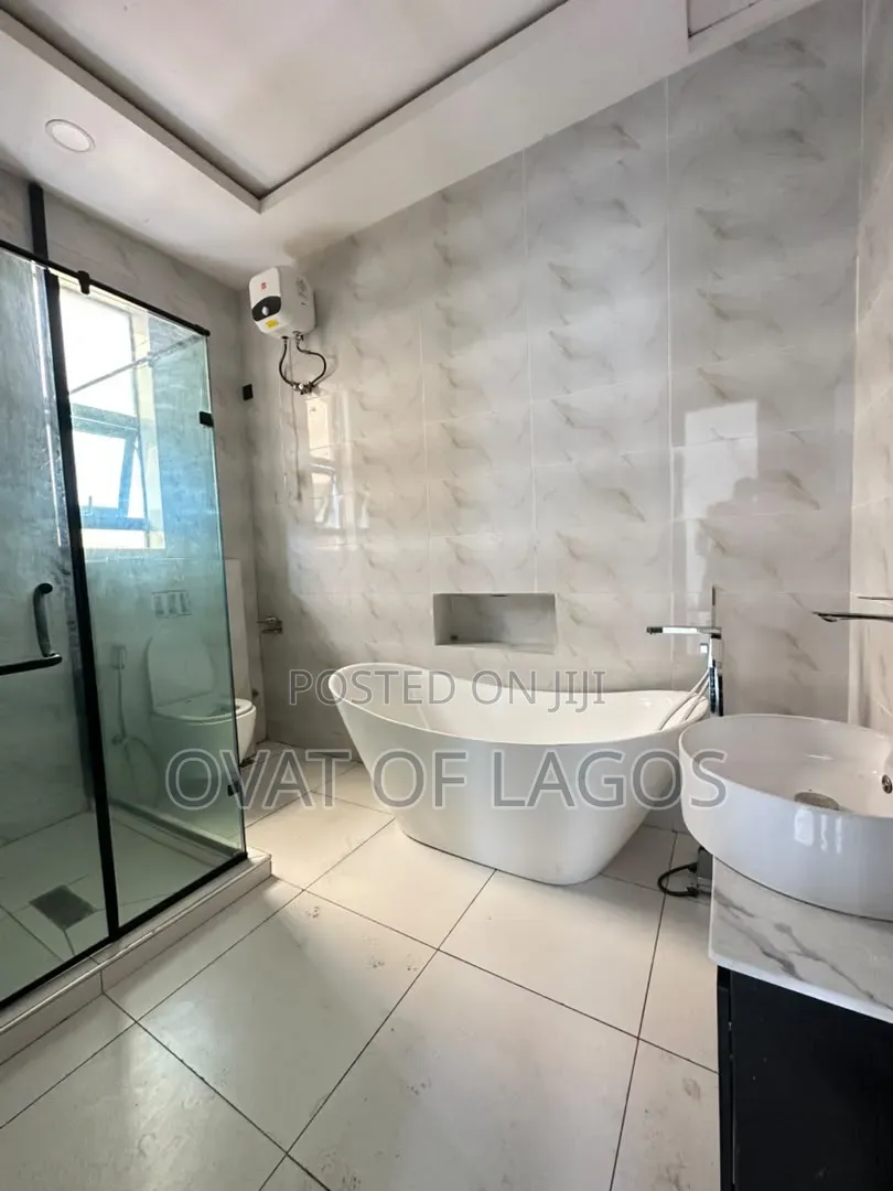 4bdrm Duplex in Ado / Ajah for sale in Ado / Ajah