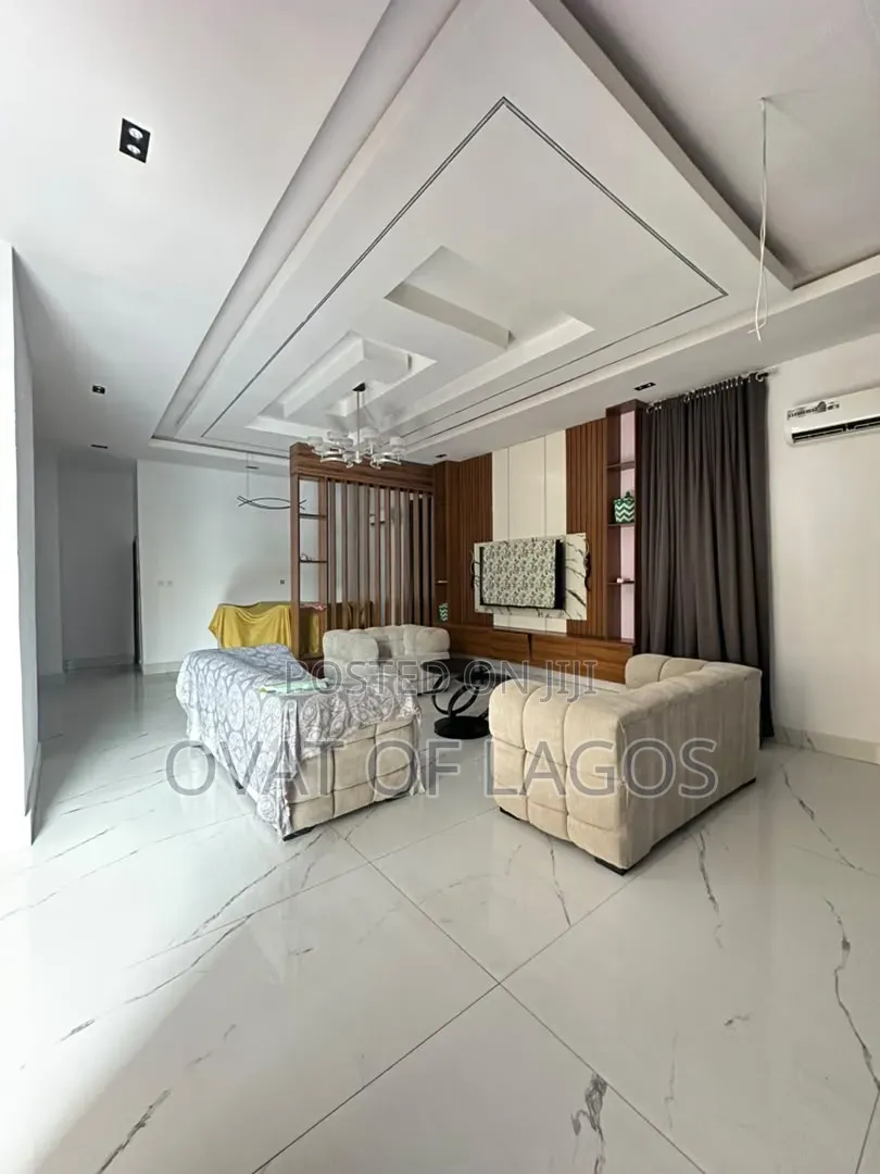 5bdrm Duplex in Orchid, Lekki Expressway for sale in Lekki Expressway