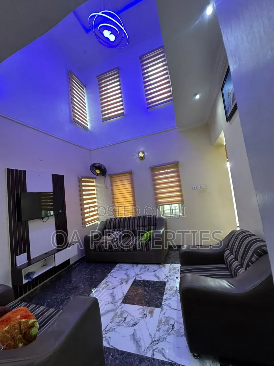 3bdrm Duplex in Ifesowapo Estate for sale in Akobo
