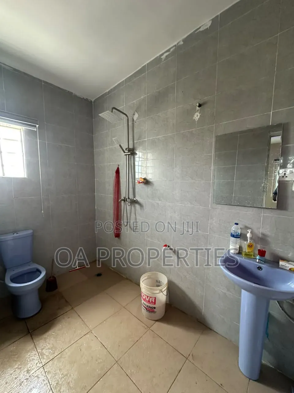 3bdrm Duplex in Ifesowapo Estate for sale in Akobo