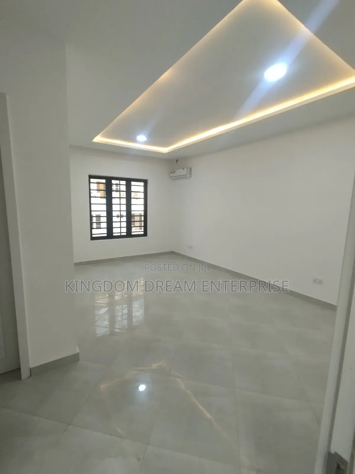 4bdrm Duplex in Oniru Victoria for sale in Victoria Island Extension