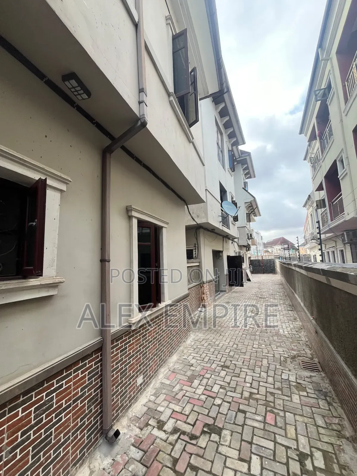 2bdrm Apartment in Ago Palace for rent in Ago Palace