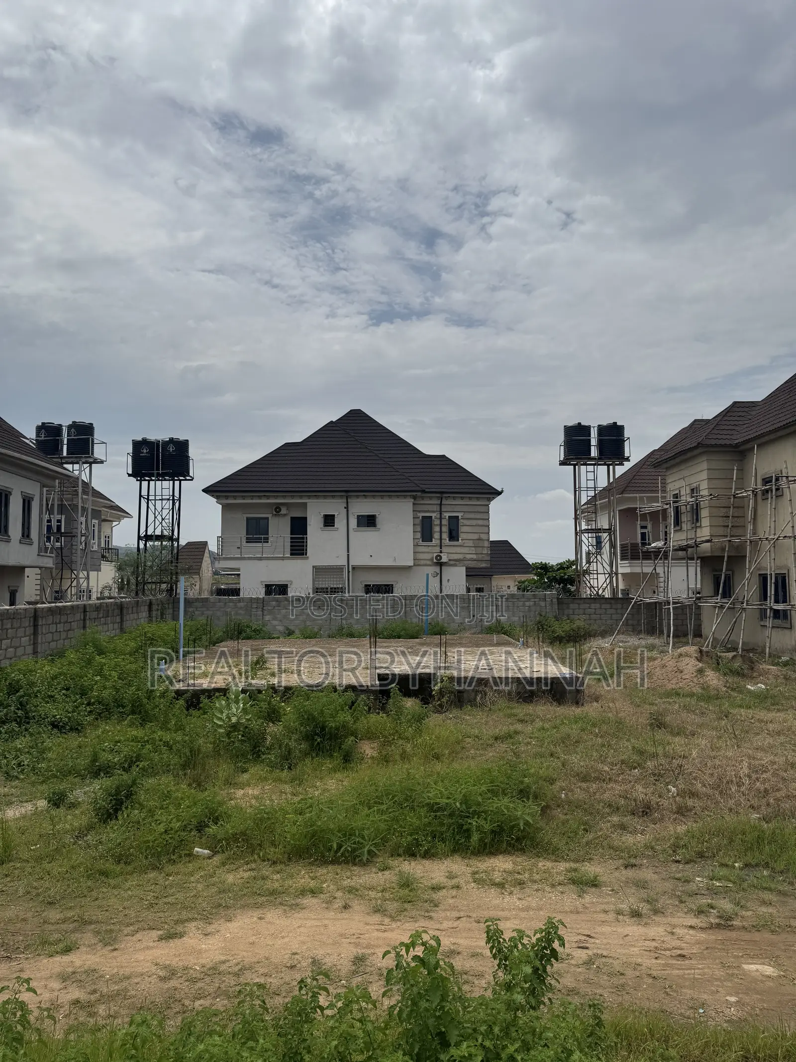 5bdrm Duplex in Niu Estate, Kubwa for sale in Kubwa