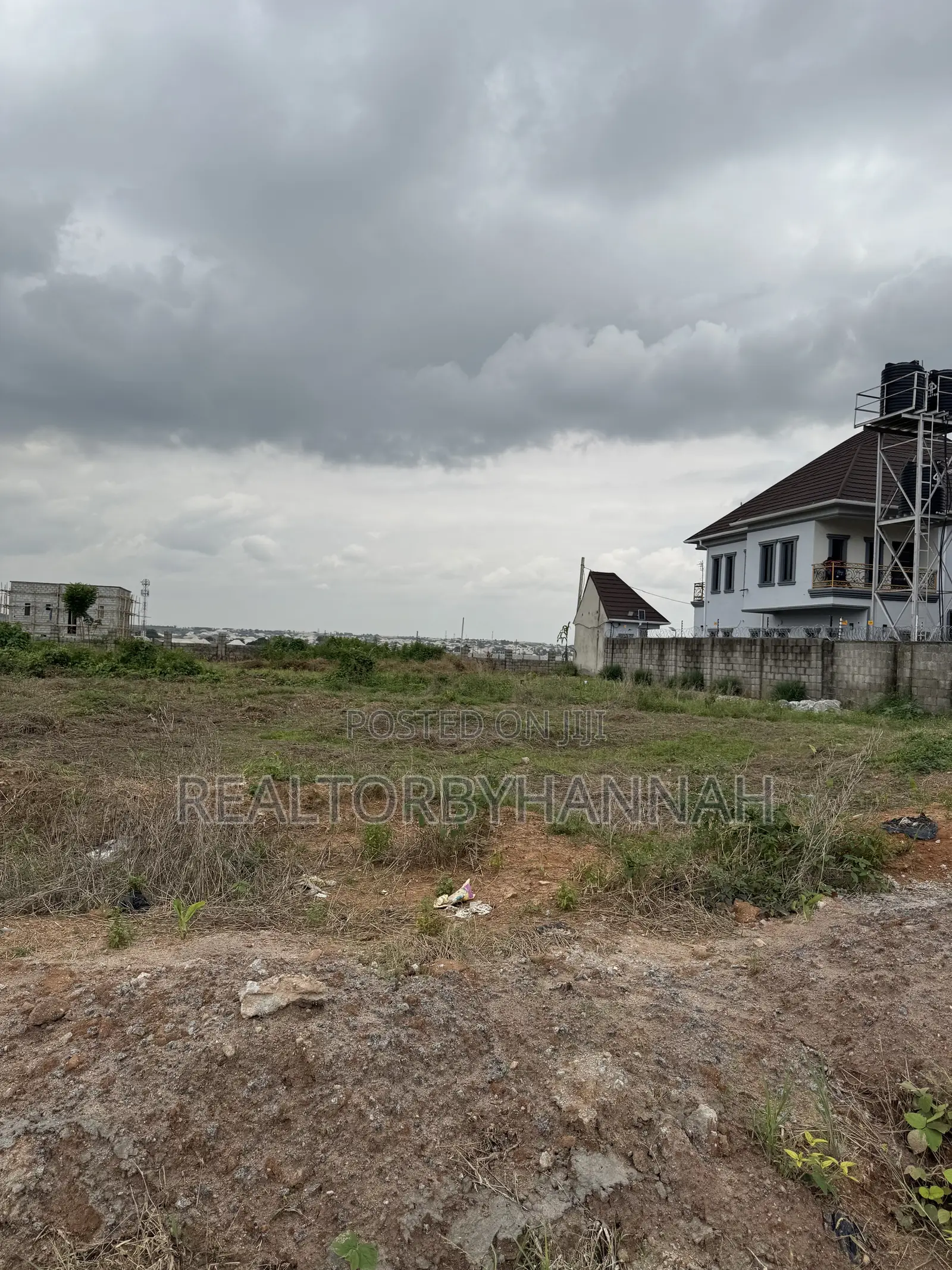 Estate Plot of 450sqm, for 4 Bedroom Stand Alone Duplex + Attached BQ in Kubwa