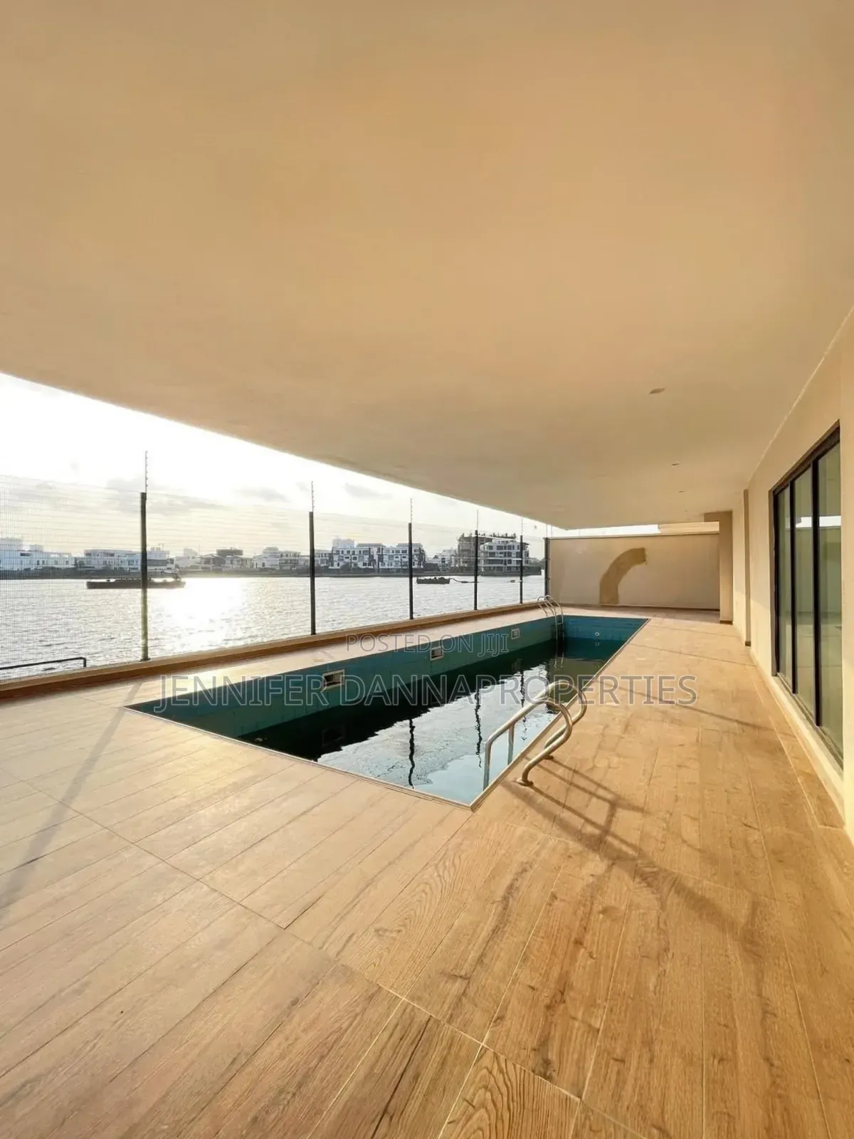 6bdrm Duplex in Banana Island for sale in Banana Island